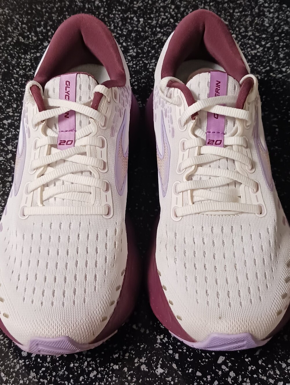 Brooks Glycerin 20 Running Shoes - White, Lilac & Burgandy, Size 8.5